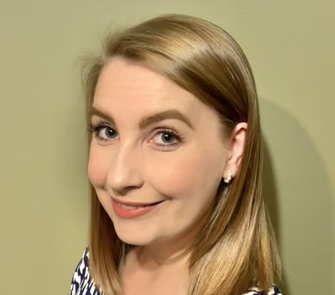 Ruth Hofrichter